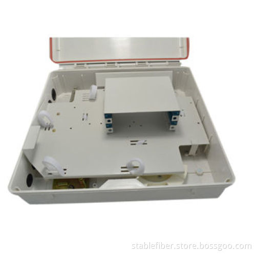 FTTH distribution box, suitable for splitters